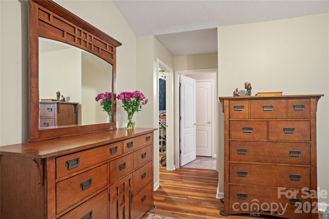 75 Stonebridge Drive, Asheville, NC 28805