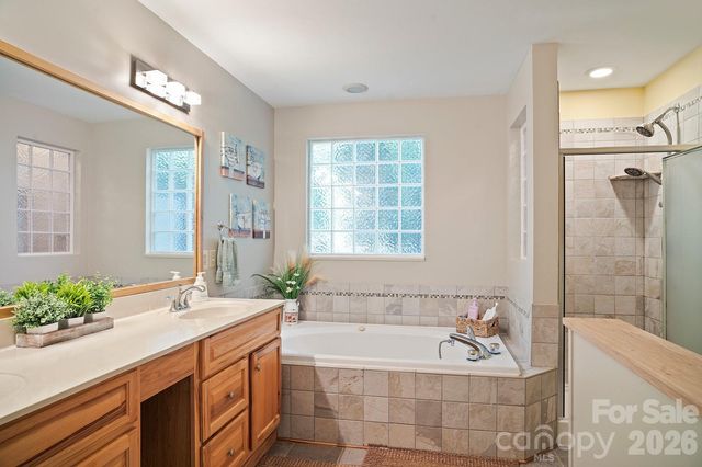 75 Stonebridge Drive, Asheville, NC 28805