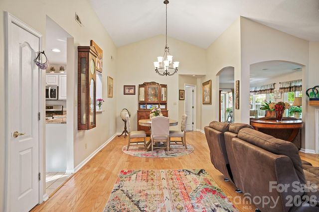 75 Stonebridge Drive, Asheville, NC 28805