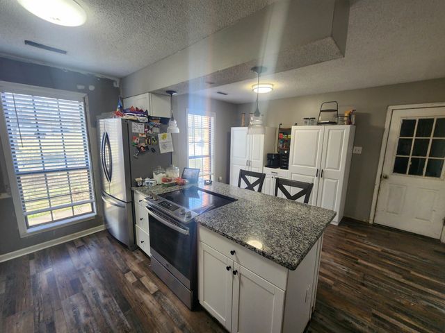 171 ASHLEY LN, Brighton, TN 38011