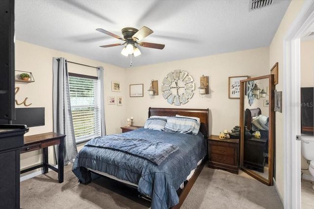 18 PINE TRACK TERRACE, Ocala, FL 34472