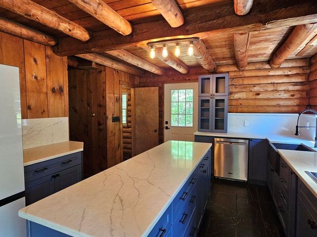 423 Old Walpole Road, Keene, NH 03431
