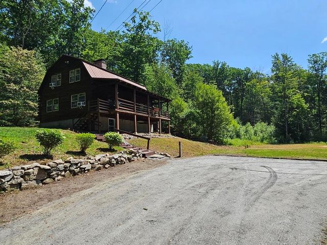 423 Old Walpole Road, Keene, NH 03431
