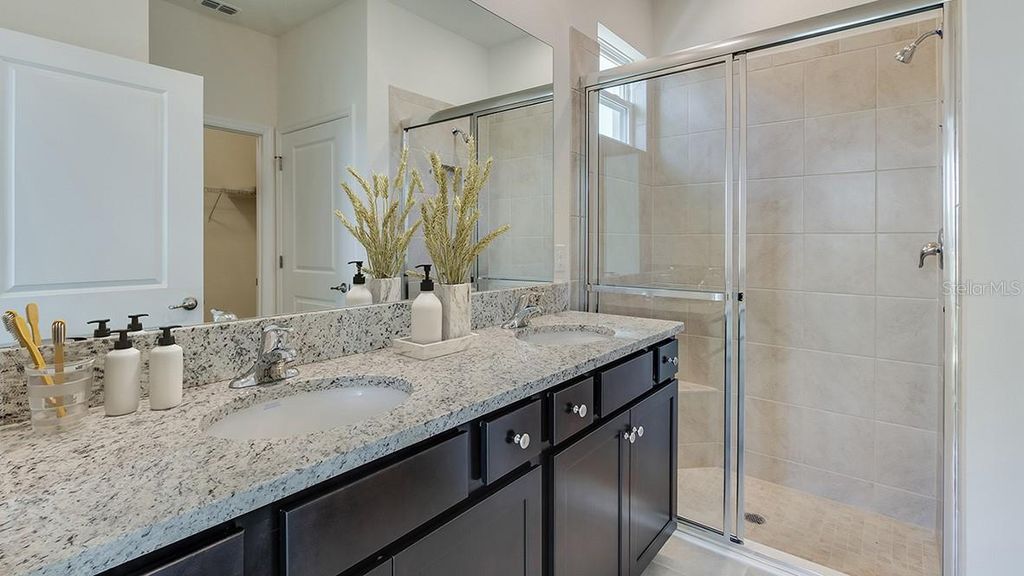 Image 8 of property listing at 4603 SW 71ST LANE ROAD, Ocala, FL 34474