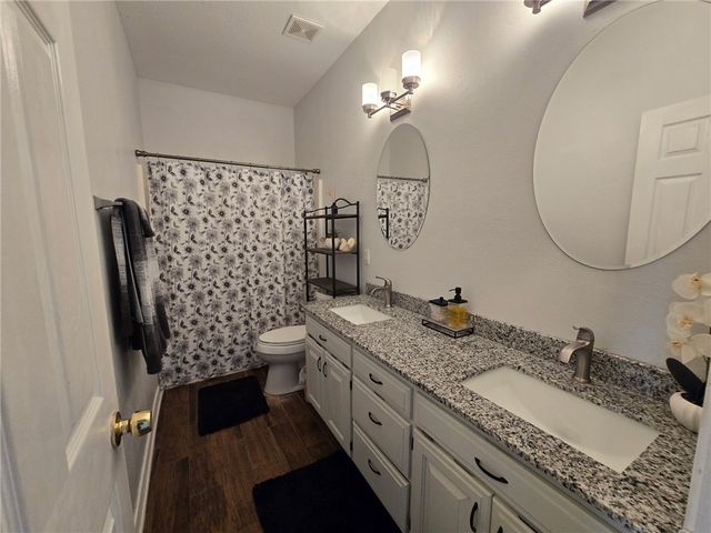3706 Mockingbird Lane, Rogers, AR 72756