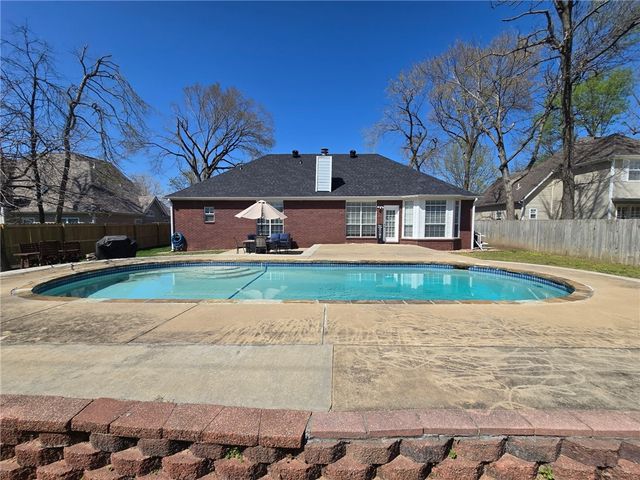 3706 Mockingbird Lane, Rogers, AR 72756
