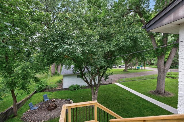 3249 Scott Avenue N, Golden Valley, MN 55422