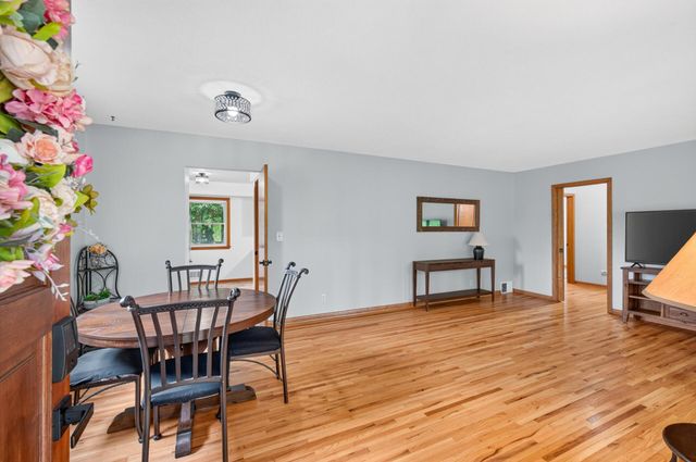3249 Scott Avenue N, Golden Valley, MN 55422