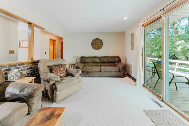 727 TELULAH AVENUE, Appleton, WI 54915