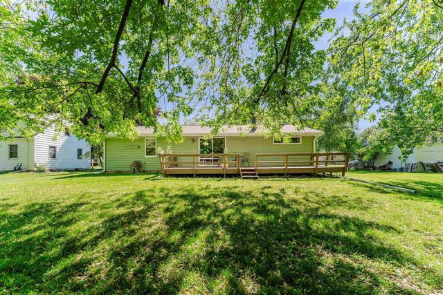 727 TELULAH AVENUE, Appleton, WI 54915