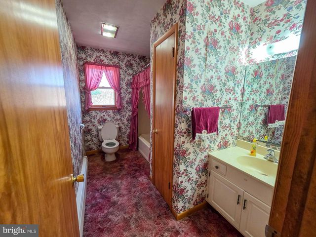 820 STORMS STORE RD, Gettysburg, PA 17325