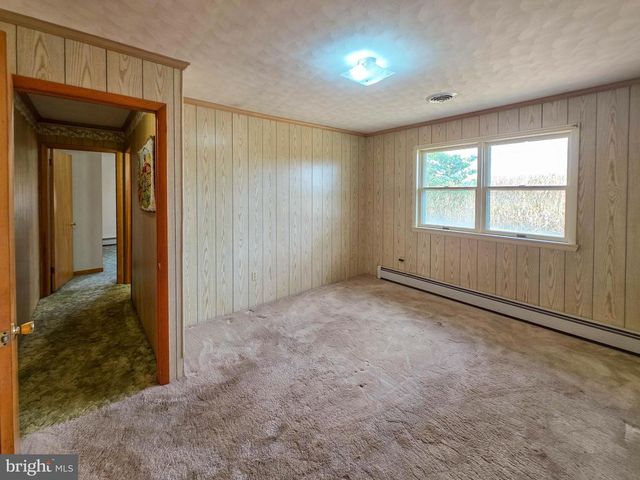 820 STORMS STORE RD, Gettysburg, PA 17325