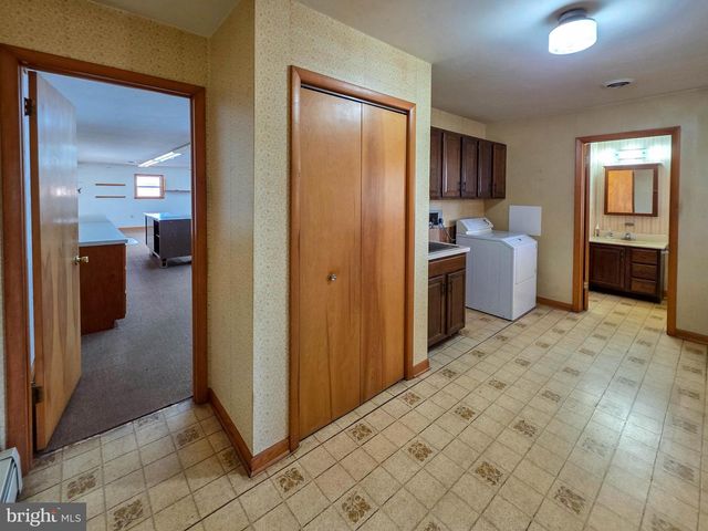 820 STORMS STORE RD, Gettysburg, PA 17325