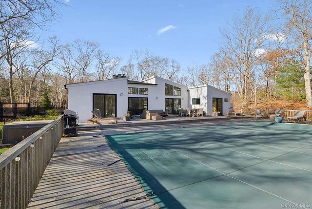 56 North Woods Lane, East Hampton, NY 11937