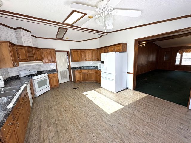 2950 Bois D Arc Road, Combine, TX 75159