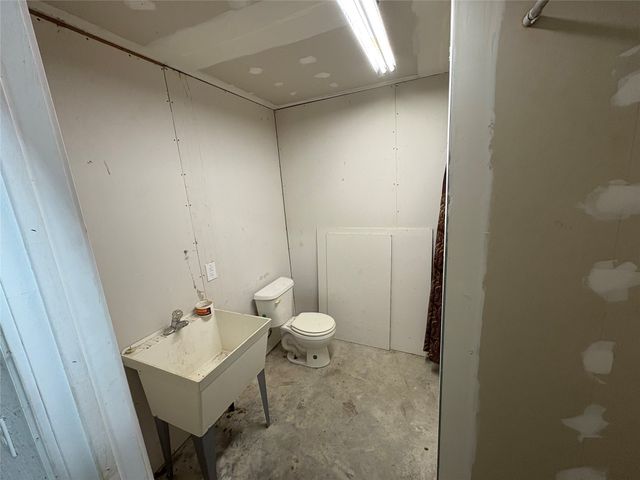 2950 Bois D Arc Road, Combine, TX 75159