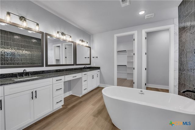 3065 Bella Vita Drive, Nolanville, TX 76559