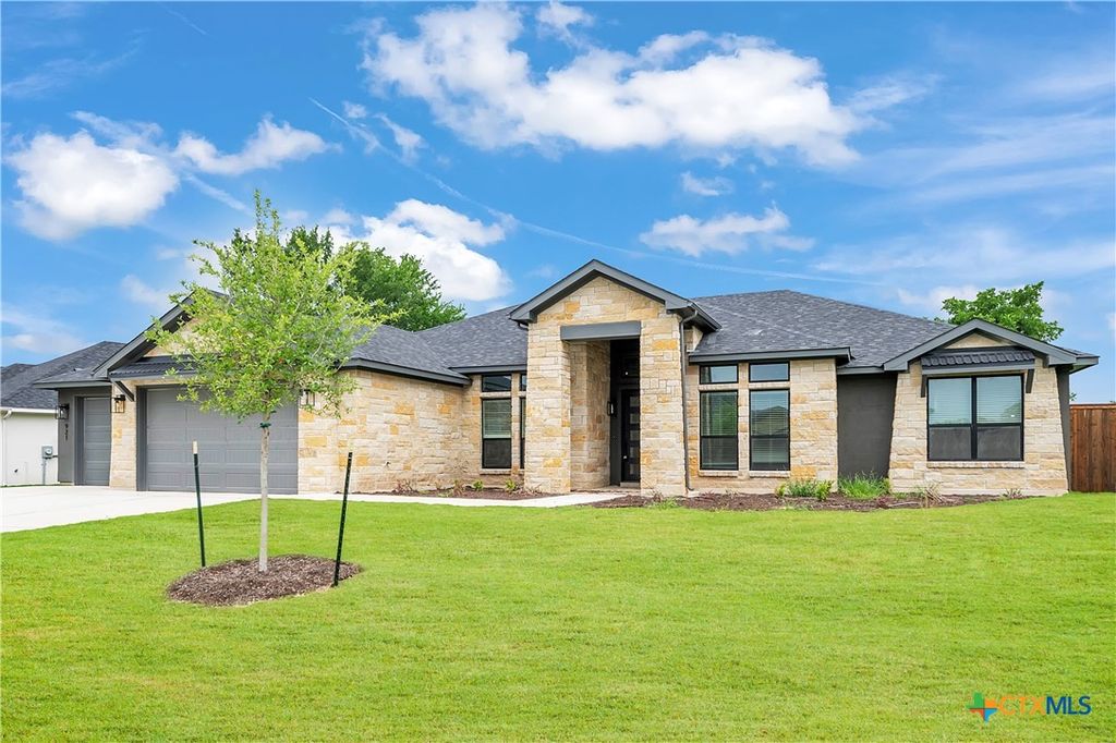 3065 Bella Vita Drive, Nolanville, TX 76559