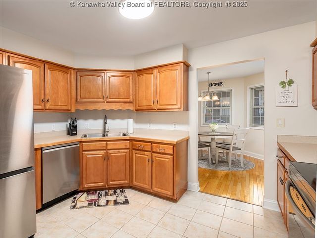 3030 Howard Avenue, Belle, WV 25015