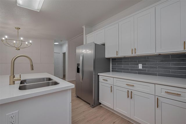 16282 Wild Oak Lane, Conroe, TX 77302