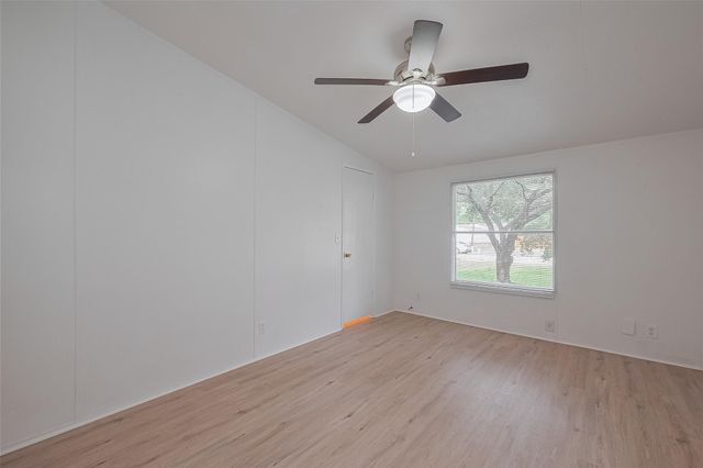 16282 Wild Oak Lane, Conroe, TX 77302