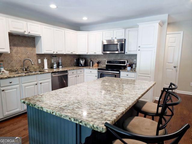 100 Farm Lane, Fayetteville, GA 30214