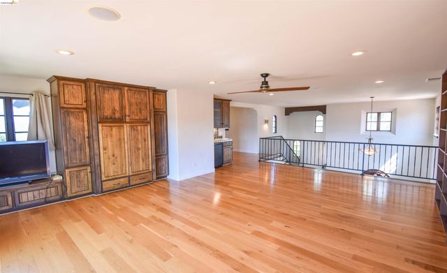 26255 Powell Ranch Rd, Sonora, CA 95370