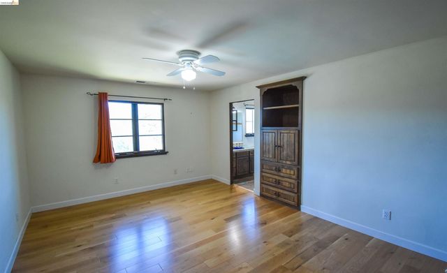 26255 Powell Ranch Rd, Sonora, CA 95370