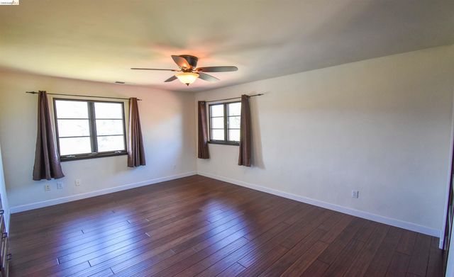 26255 Powell Ranch Rd, Sonora, CA 95370