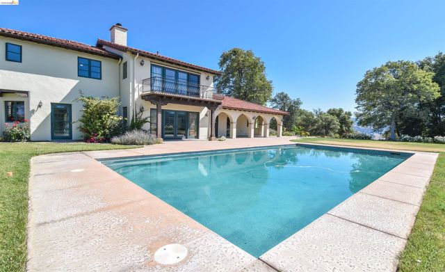 26255 Powell Ranch Rd, Sonora, CA 95370