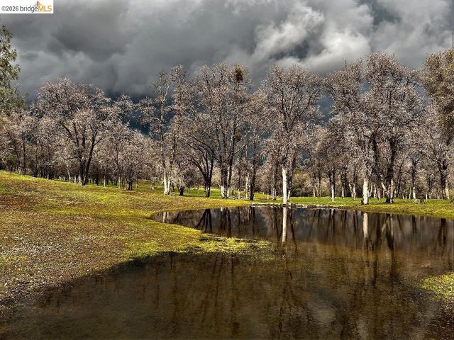 26255 Powell Ranch Rd, Sonora, CA 95370