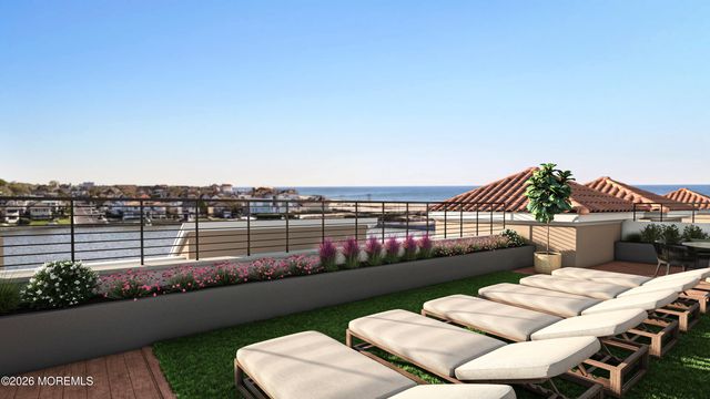 202 Deal Lake Drive U-104, Asbury Park, NJ 07712