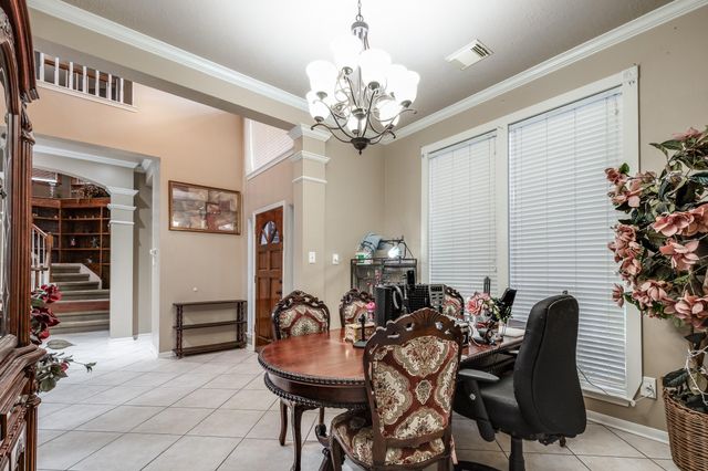 3810 Wildwood Valley Court, Houston, TX 77345