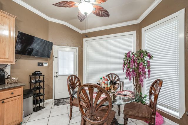 3810 Wildwood Valley Court, Houston, TX 77345