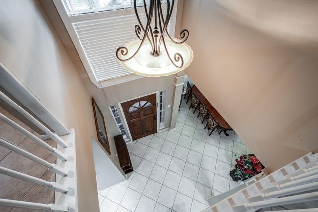 3810 Wildwood Valley Court, Houston, TX 77345