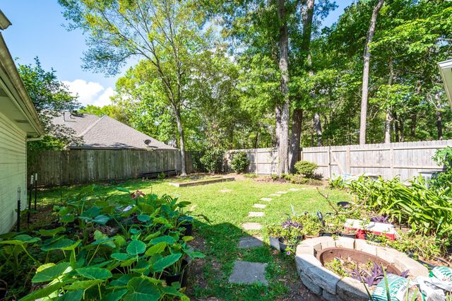 3810 Wildwood Valley Court, Houston, TX 77345