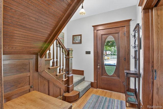 315 E Michigan Avenue, Saline, MI 48176