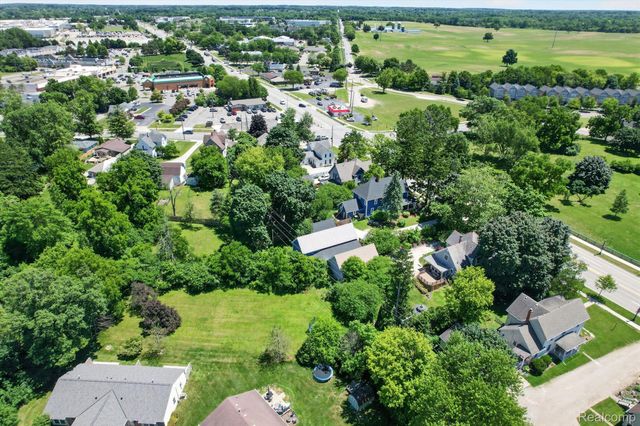 315 E Michigan Avenue, Saline, MI 48176