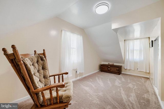 8103 MURRAY POINT RD, Baltimore, MD 21222