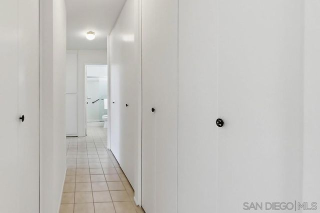 929 Amistad Ct A, El Cajon, CA 92019