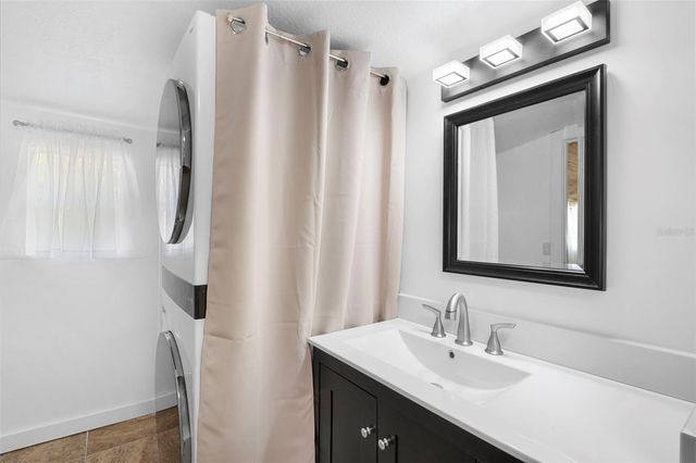 2210 DIXIE AVENUE, Punta Gorda, FL 33950