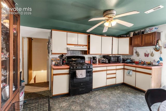 2120 W 11th Street, Pueblo, CO 81003