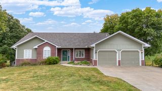 1546 Main Street, Pella, IA 50219