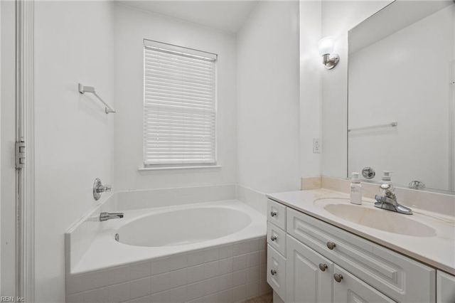 5889 Echingham DR, Virginia Beach, VA 23464