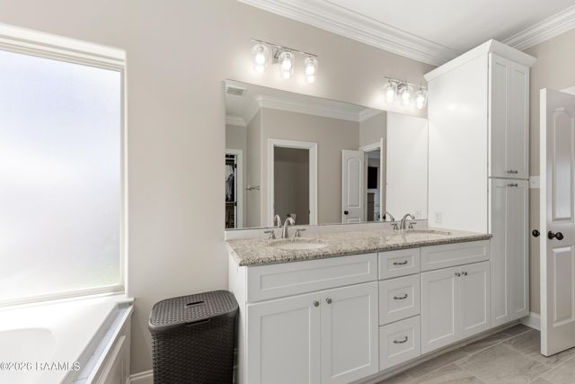 612 Easy Rock Landing Drive, Broussard, LA 70518