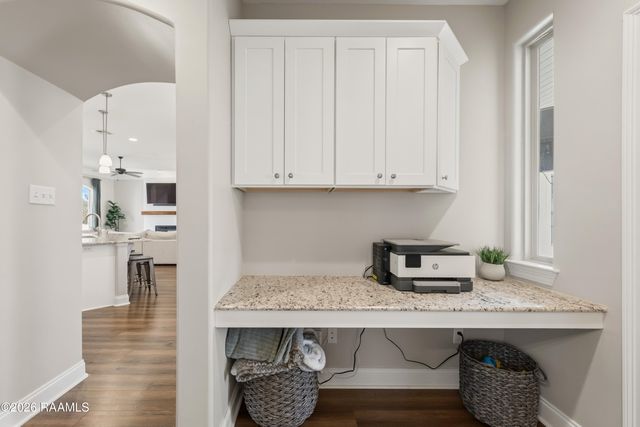 612 Easy Rock Landing Drive, Broussard, LA 70518