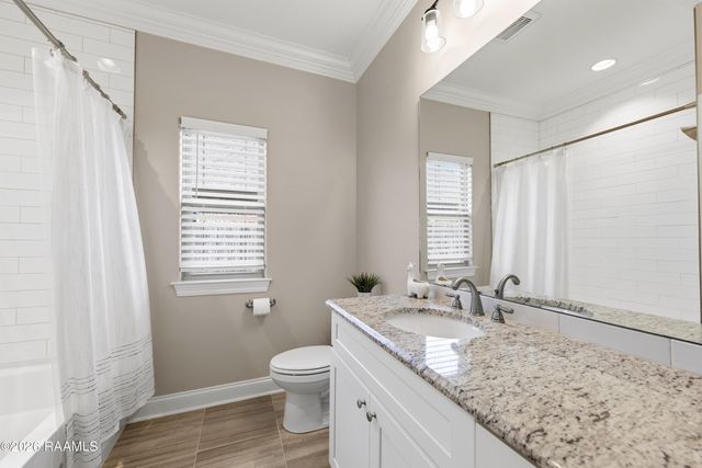 612 Easy Rock Landing Drive, Broussard, LA 70518