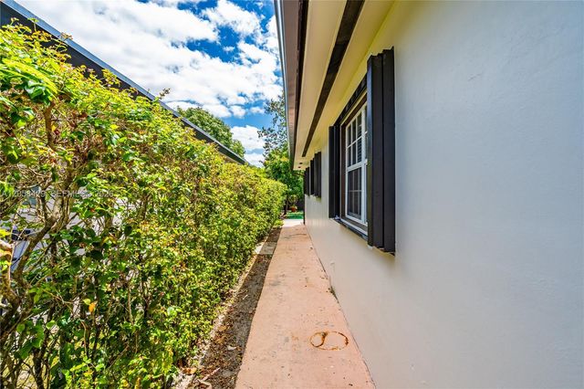 2309 SW 62nd Avenue A, Miami, FL 33155