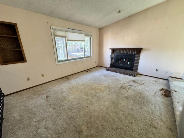 5050 147th Street W, Apple Valley, MN 55124