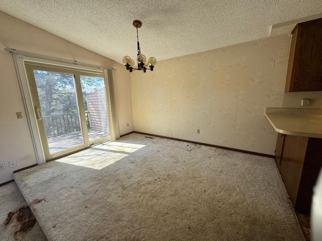 5050 147th Street W, Apple Valley, MN 55124